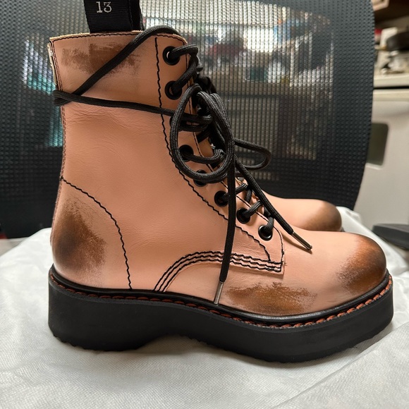 NIB R13 Single Stack Boot, 39 - Picture 5 of 16